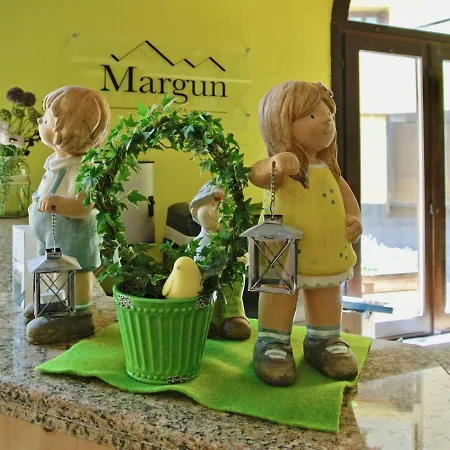 Apartment Apartment Residenza Chesa Margun 78-4 By Interhome *